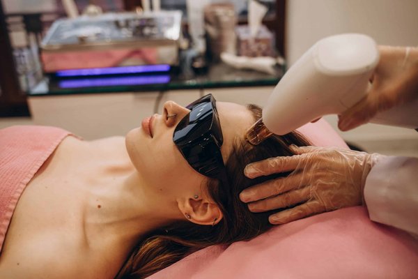 Quelles activités de stimulation mentale sont conseillées pour un chien de race Bracco Italiano ?